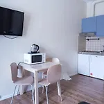 Apart-hotel Central City Apartments