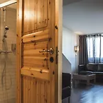 Central City Apartments Aparthotel