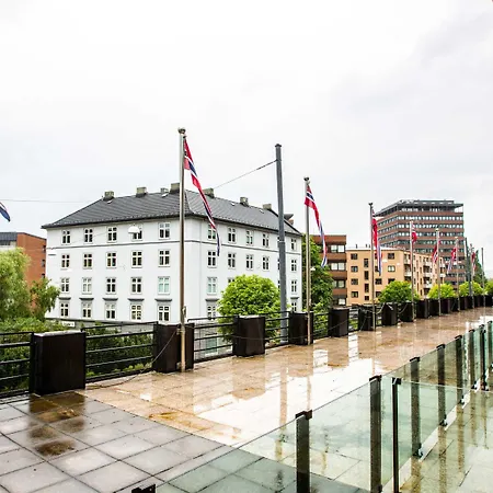 Апарт-отель Central City Apartments