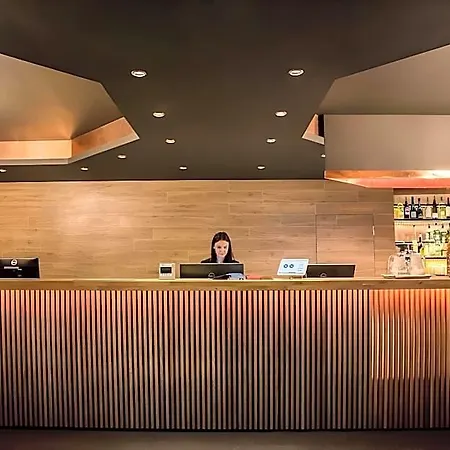 Aparthotel Central City Apartments