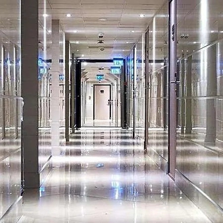 Central City Apartments 3*