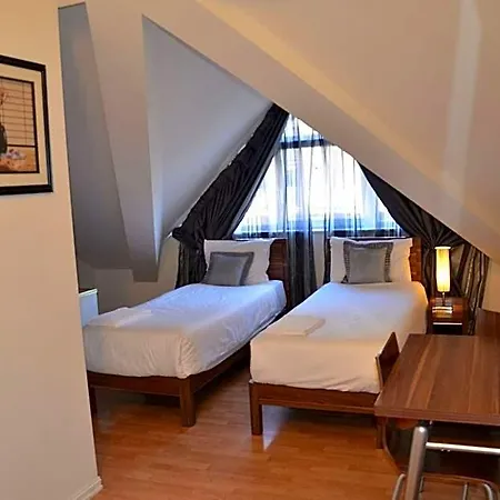 Central City Apartments Aparthotel