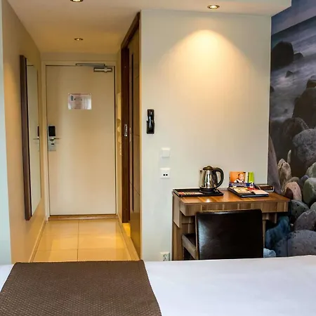 Central City Apartments Aparthotel