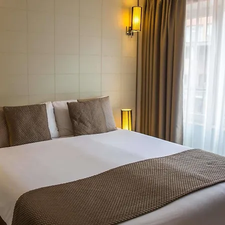 Aparthotel Central City Apartments 3*