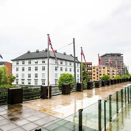 Central City Apartments 3*