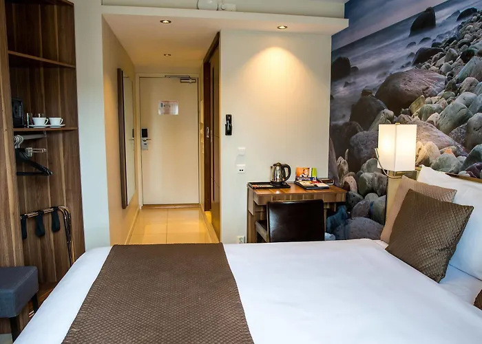 Central City Apartments Апарт-отель 3*