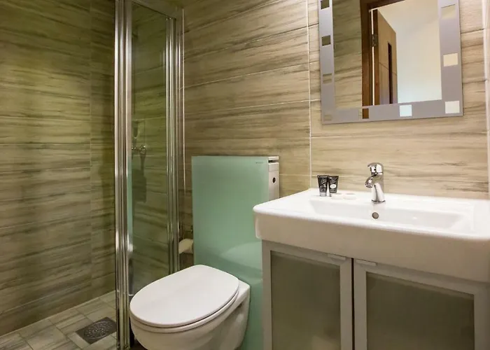 Апарт-отель Central City Apartments