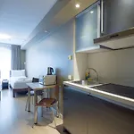Hotel apartamentowy Central City Apartments